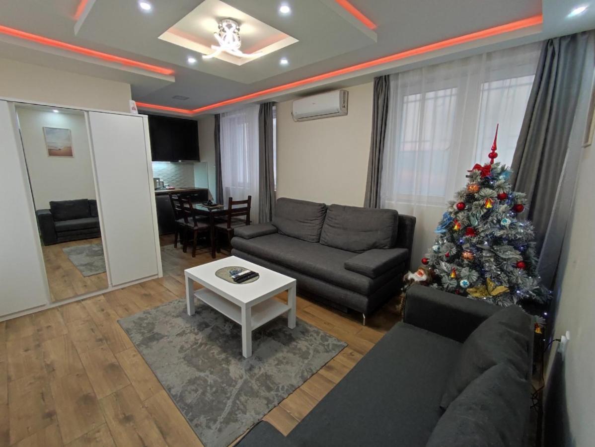Apartments Wolf Belgrad Exterior foto