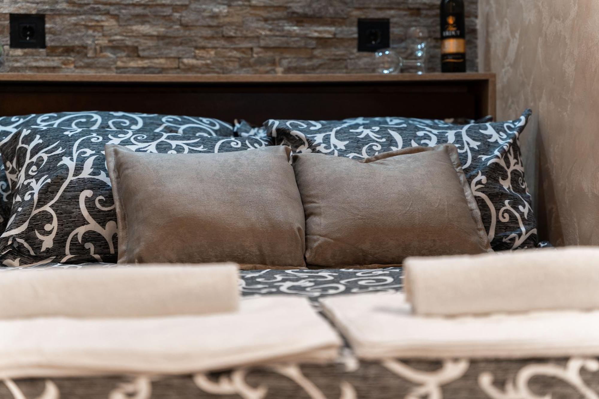 Apartments Wolf Belgrad Exterior foto